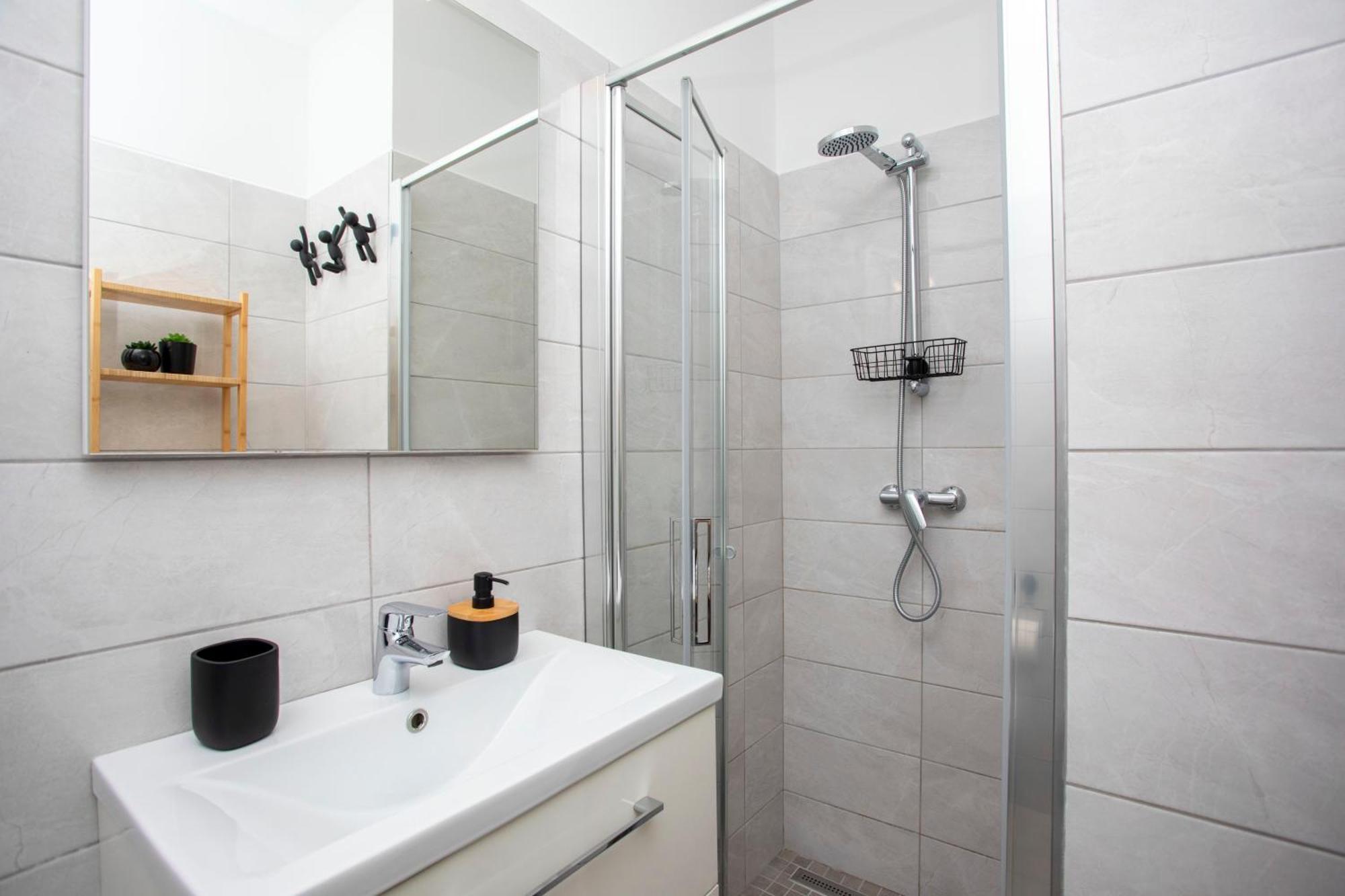 Studio Apartment Mia Рабац Екстериор снимка
